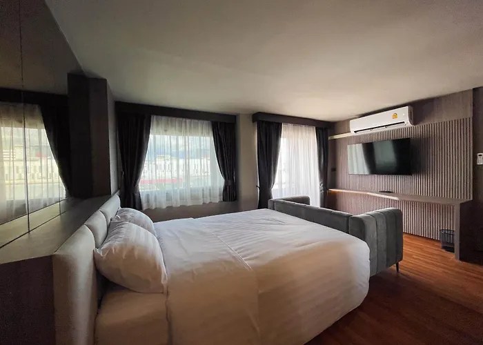 Hotel We