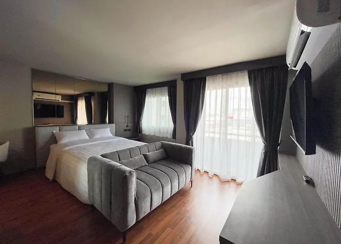 We Hotel 4*