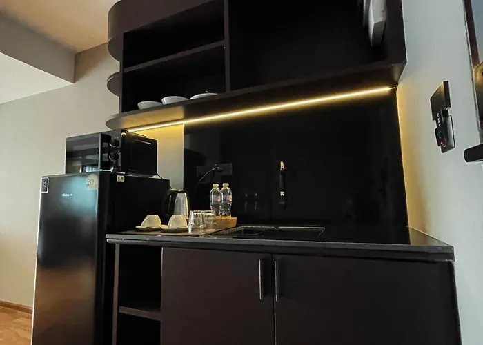 Hotel We 4*