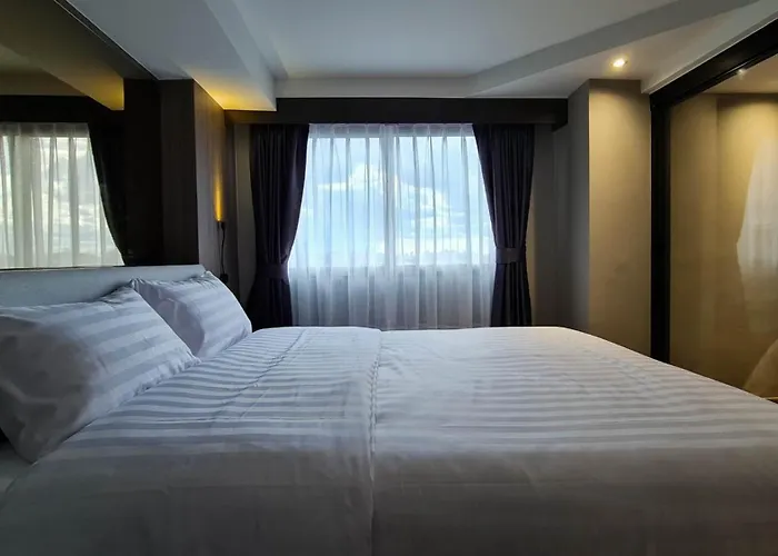 We Hotel