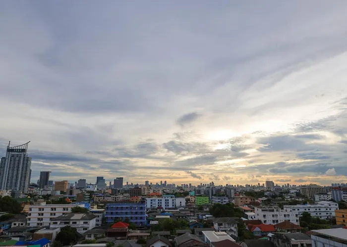 Hotel We Bangkok