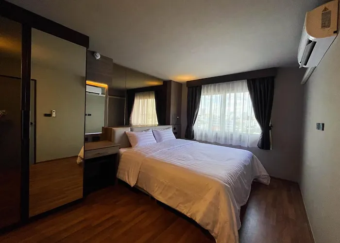 We Hotel 4*