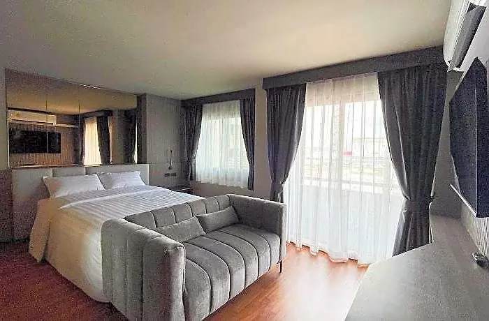 Hotel We Bangkok