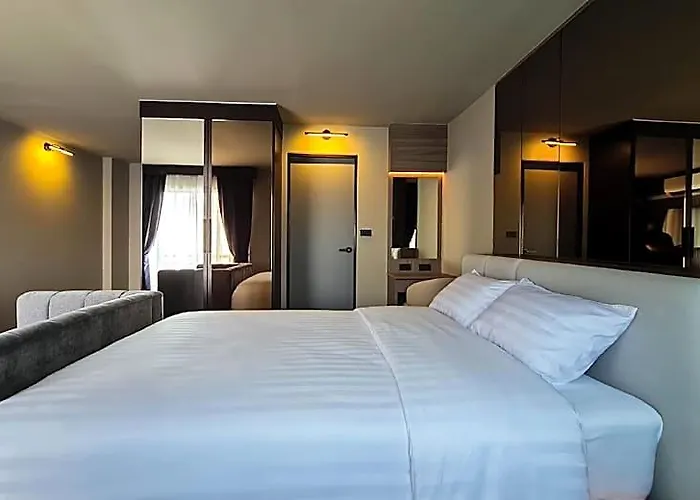 Hotel We